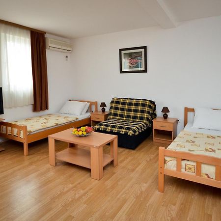 Apartmani Alexandra Budva Room photo
