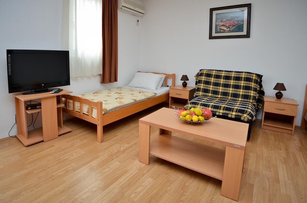 Apartmani Alexandra Budva Room photo