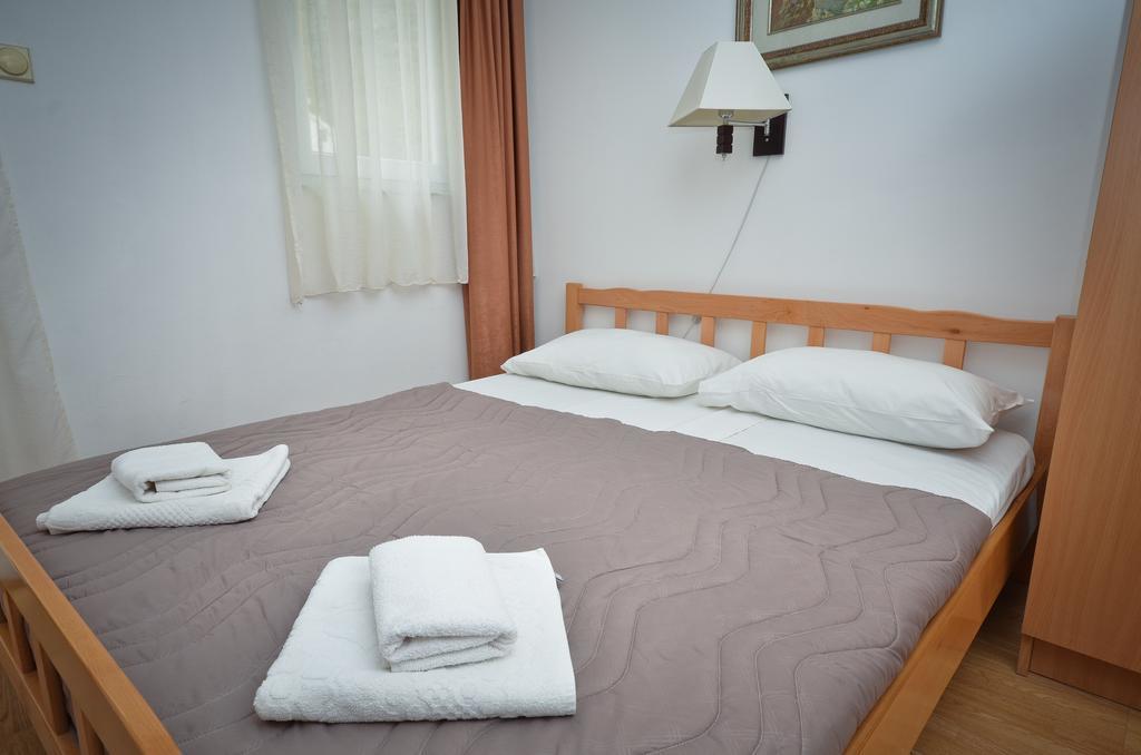 Apartmani Alexandra Budva Room photo